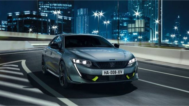 Auto : PSA Peugeot Citroën résiste mieux que Renault, la voiture électrique en plein boom