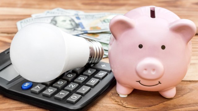 Indépendants, libéraux, micro-entrepreneurs... qui aura le droit aux suspensions de factures d'eau et d'énergie ?