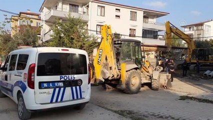 İznik'te altyapı çalışması sırasında "oda mezar" bulundu