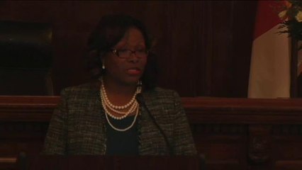 Juramenta nueva Secretaria de Cortes del Condado Orange