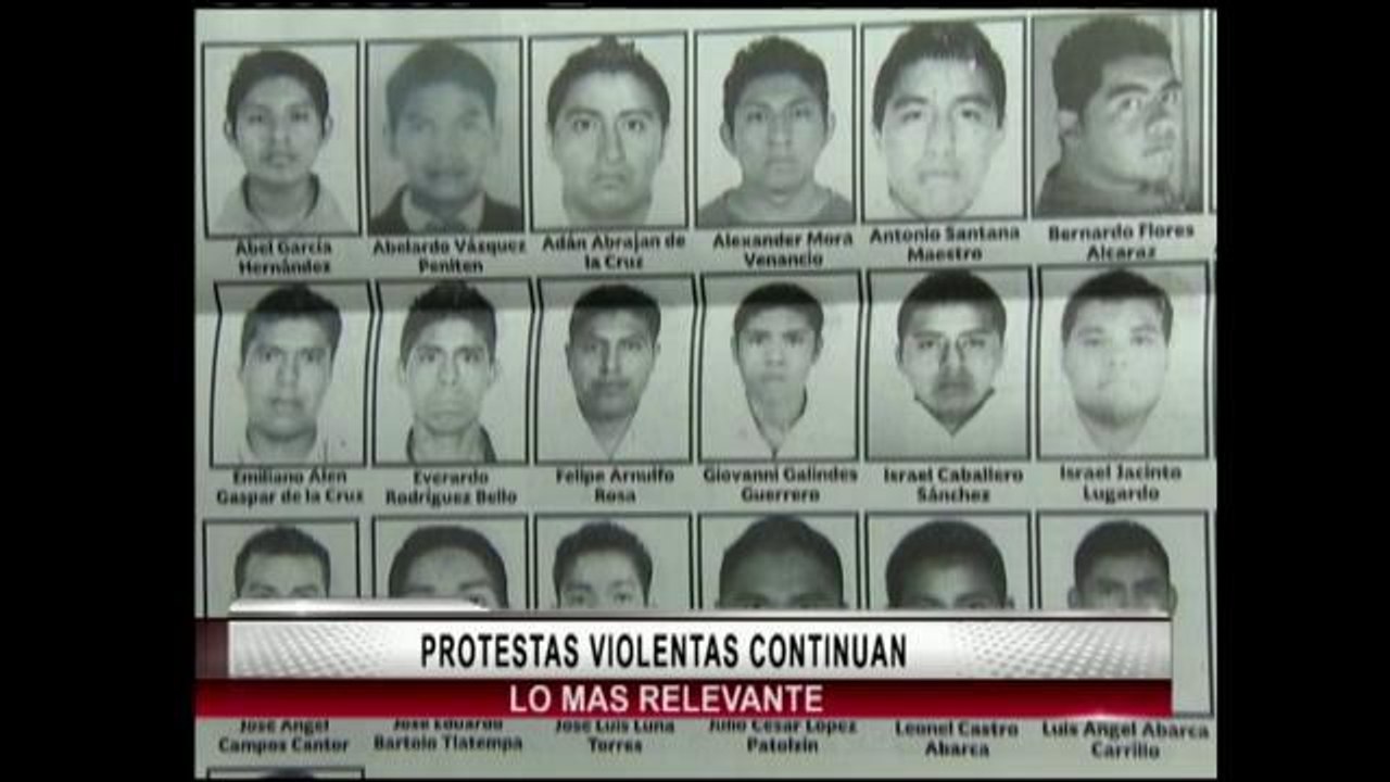 Crece la indignación en México por la desaparición de los 43 estudiantes