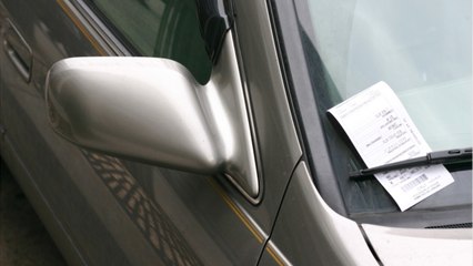 Menacés d'expulsion, ils dorment dans leur voiture et reçoivent 13.000 euros de PV