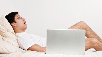 Un gros assureur allemand conseille à ses clients de se masturber