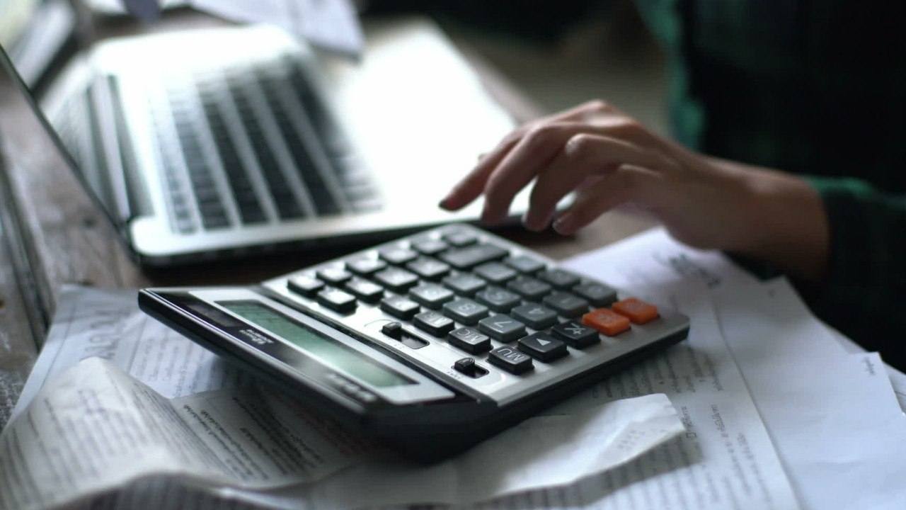 Prime d’activité, APL… quasi-gel des prestations sociales en 2020