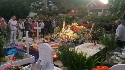 À St-Barth, deux tombes voisines de celles de Johnny Hallyday “déménagées”