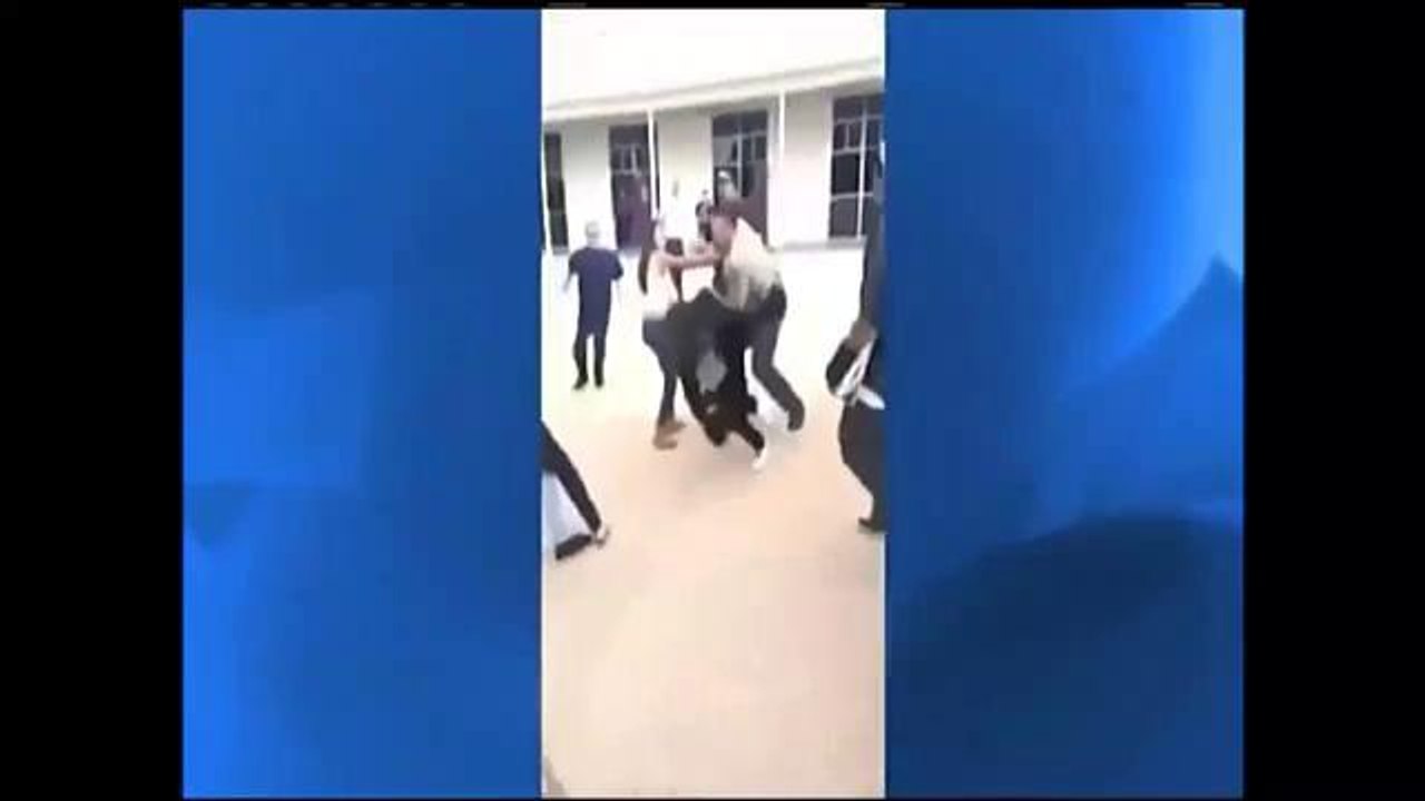 Arrestan a estudiantes por altercado