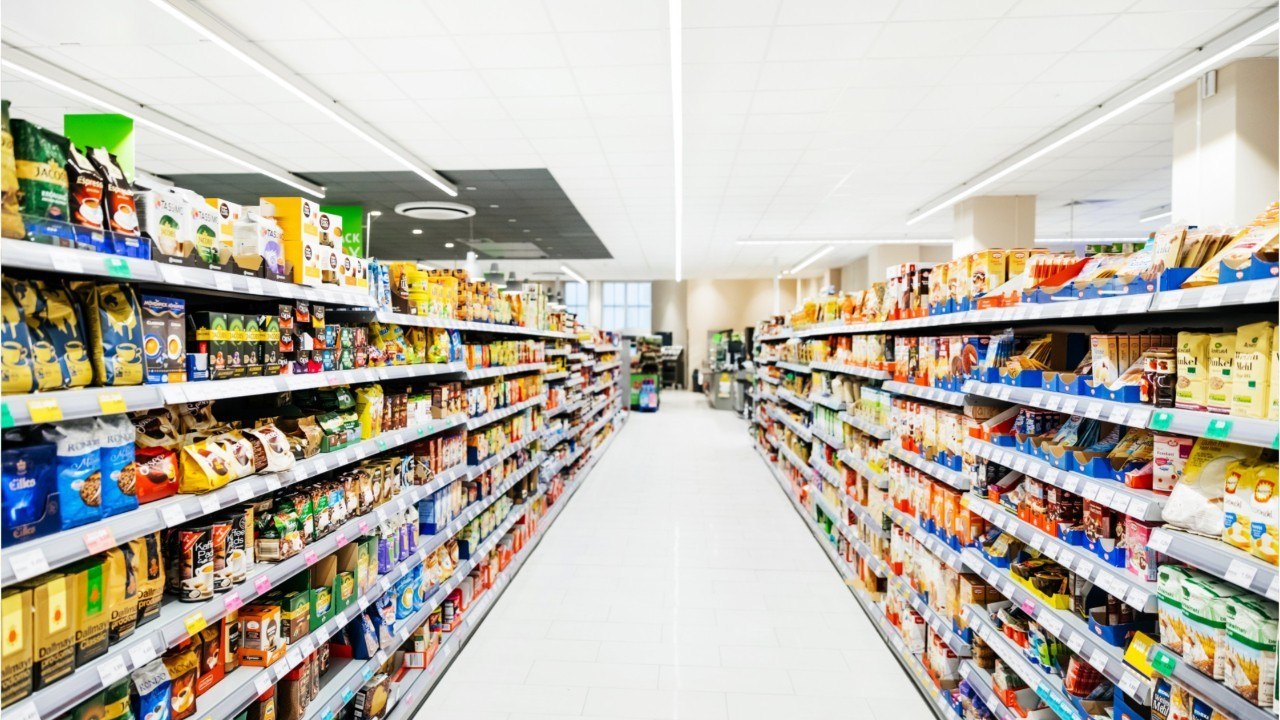 Leclerc, Carrefour, Auchan... les enseignes les moins chères et celles qui abusent