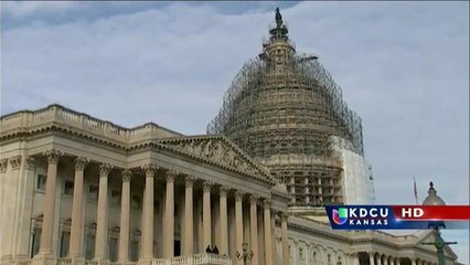 Batalla política por acción ejecutiva