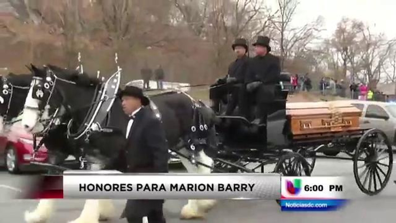 Honores para Marion Barry