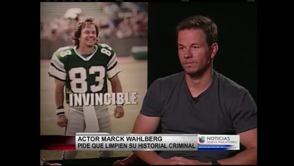 Mark Wahlberg solicita que limpien su prontuario criminal