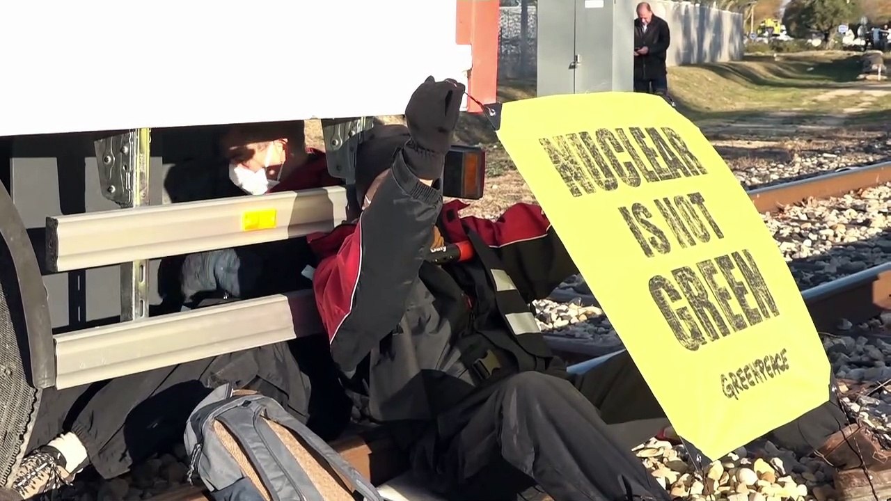Frankreich: Protest gegen Atommülltransport