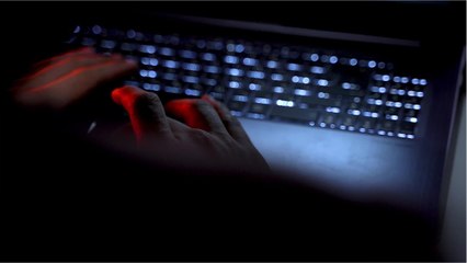 De mystérieux hackeurs font don d'argent volé à des organismes de bienfaisance