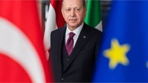 Turquie : Recep Erdogan insulte Emmanuel Macron et l’exhorte à faire preuve de “bon sens”