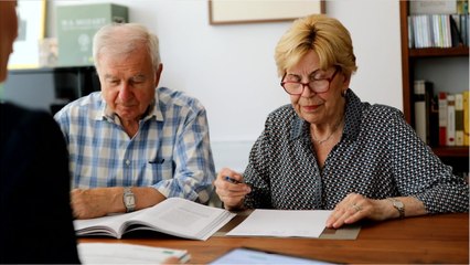 Tout savoir sur l’assurance vieillesse des parents au foyer