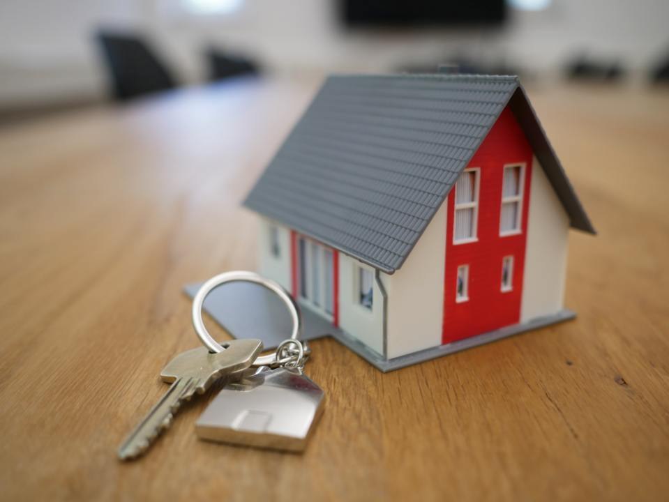 Crédit immobilier : les taux vont rester bas, m...