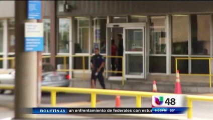 Detienen A Un Agente Federal de Aduana