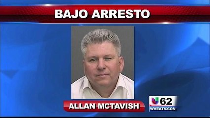 Oficial arrestado en St. Petersburg