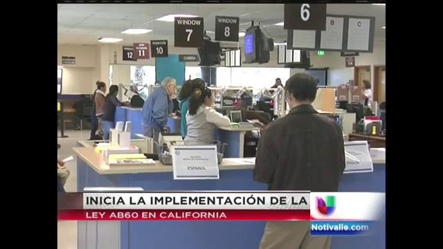 INDOCUMENTADOS RECIBEN LICENCIAS DE CONDUCIR