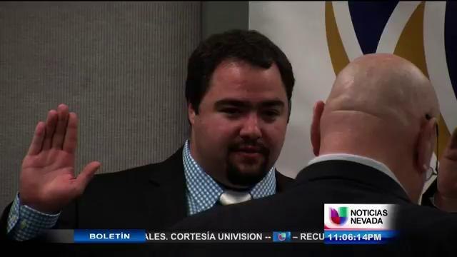 Toman posición los nuevos miembros de la mesa directiva del distrito escolar del condado Washoe