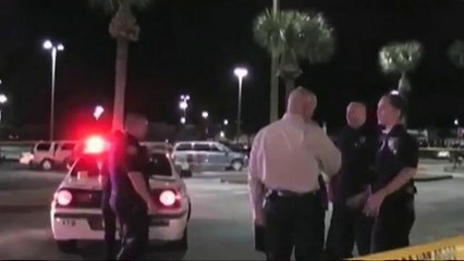 Una Mujer fue apuñalada en medio de una carretera