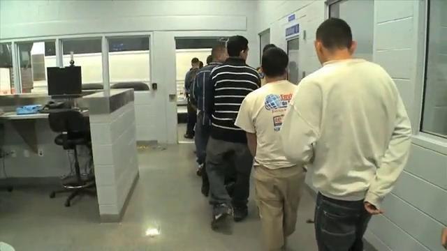 Gran parte de indocumentados en SD calificarían para Acción Ejecutiva