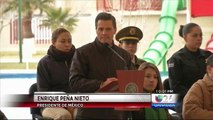 Peña Nieto visita Cd. Juárez en medio de protestas y fuertes medidas de seguridad.