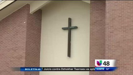 Miles De Creyentes Celebran el Día De La Candelaria