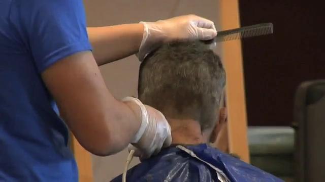 Reciben indigentes apoyo en San Diego