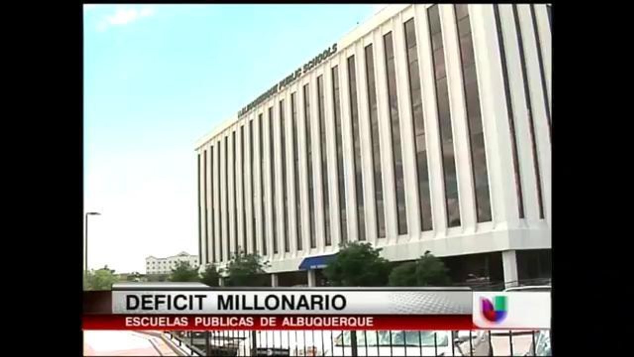 Enfrenta APS deficit millonario
