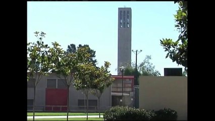 Sospechoso armado fue avistado en los predios cerca de la Universidad de Santa Bárbara