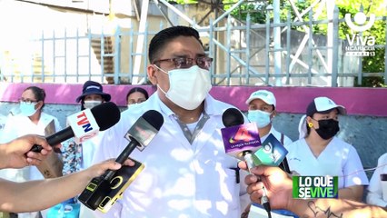 Familias del barrio Bello Amanecer reciben brigada de vacunación casa a casa