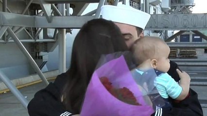 Marinos regresan a casa después de siete meses en Medio Oriente