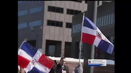Izamiento de Bandera Dominicana