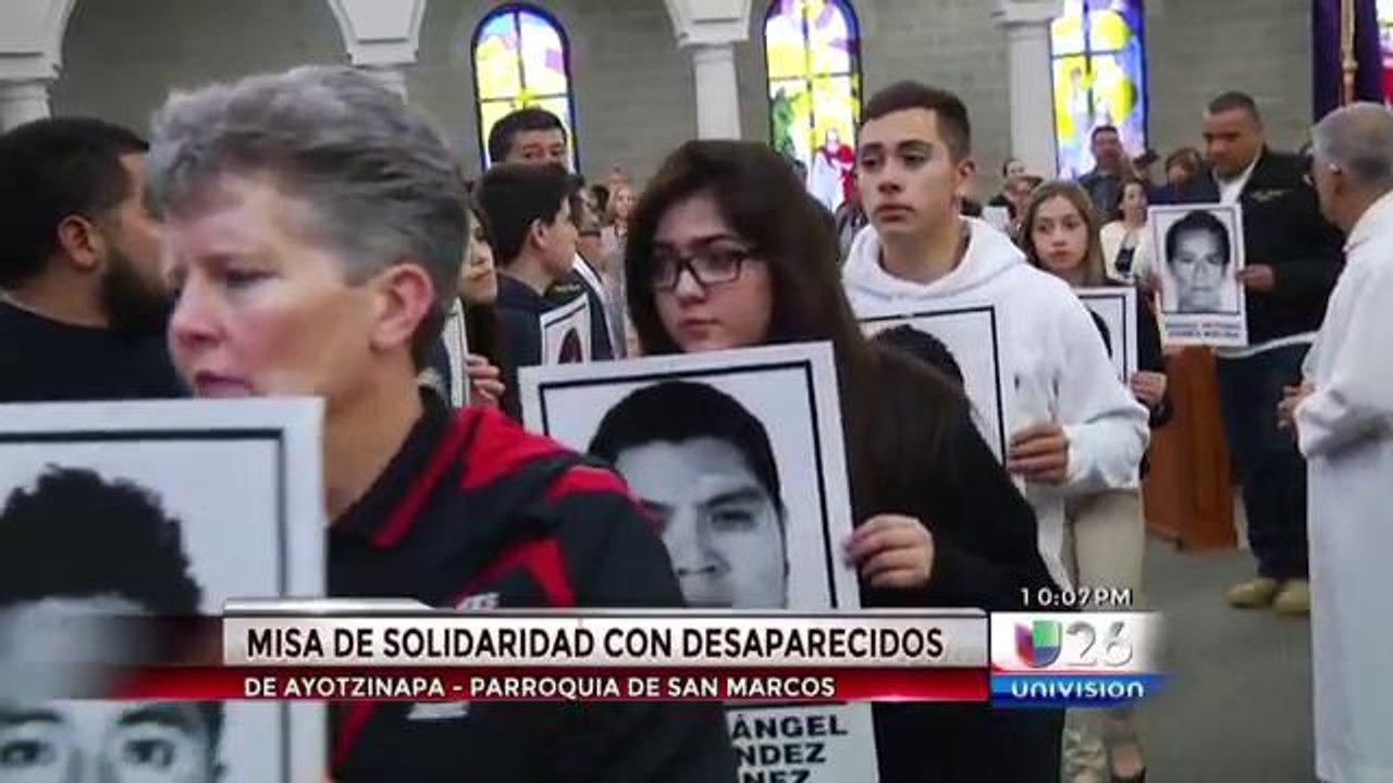 Ofrecen una misa por los desaparecidos de Ayotzinapa