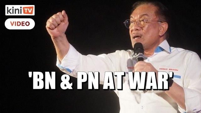 Anwar: BN, PN speak of unity but they’re fighting on the ground