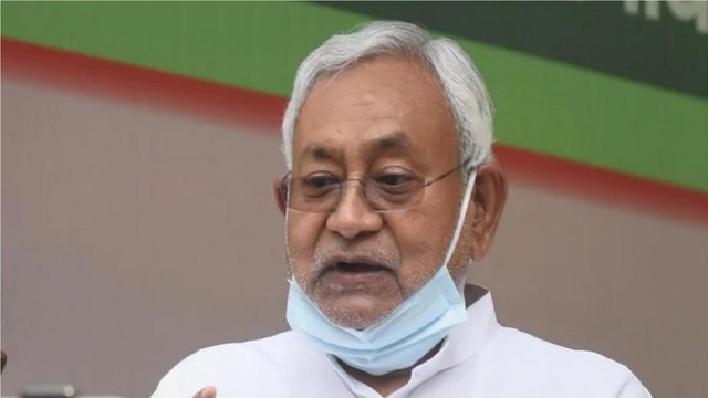 Bihar CM chairs review meeting on liquor ban