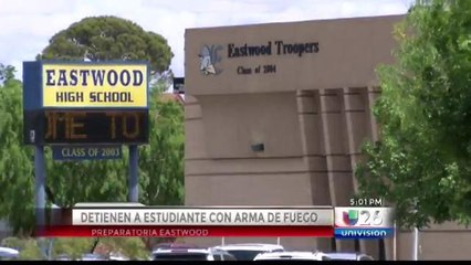 Detienen a estudiante de Preparatoria Eastwood con un arma de fuego
