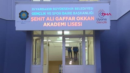 DİYARBAKIR'DA ÖĞRENCİLERE, BELEDİYEDEN EĞİTİM DESTEĞİ