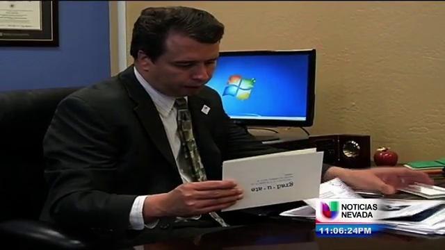 Nombran a hispano como superintendente del distrito escolar en San Antonio