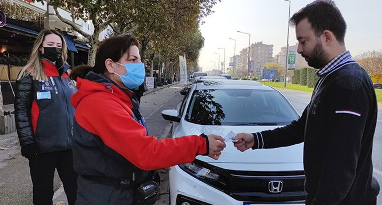 Artık sokaklarda otoparklar kadınlara emanet