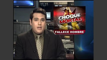 Muere al chocar contra un semaforo