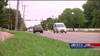 Policía investiga pelea entre conductores.