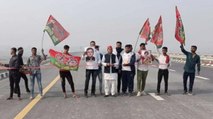 SP workers' symbolic inauguration of Purvanchal Expressway