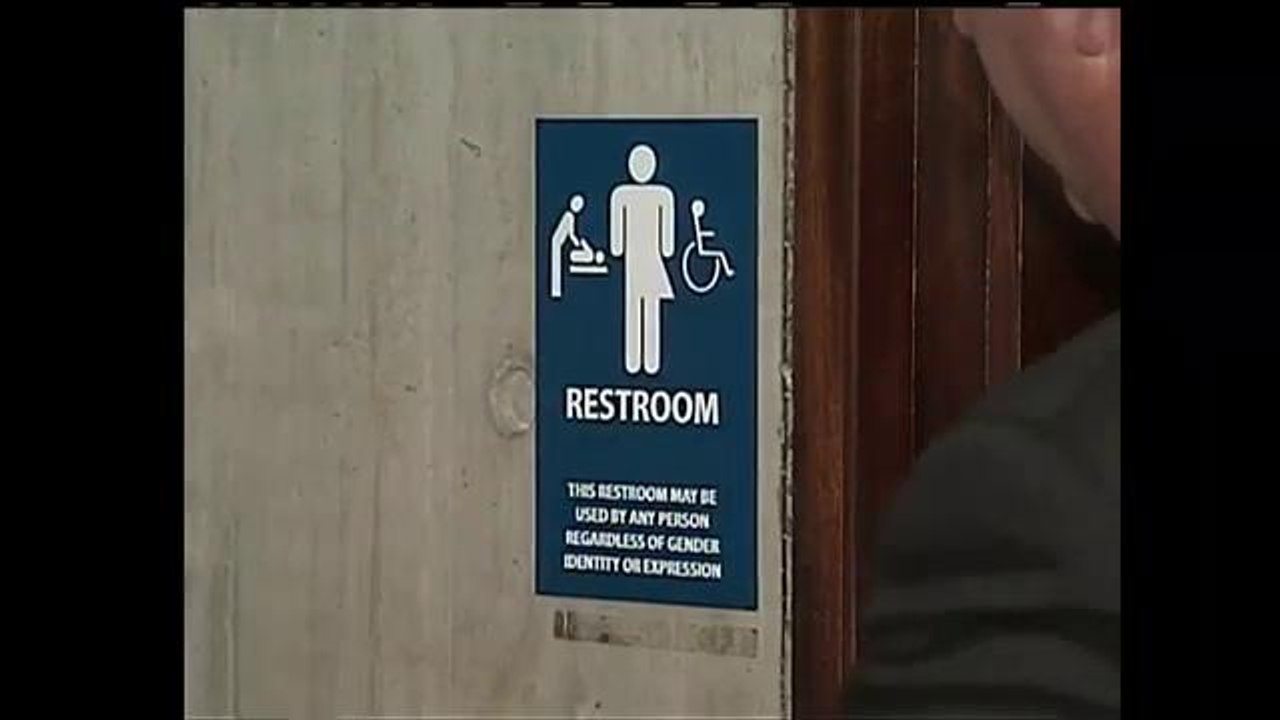 Crean baño