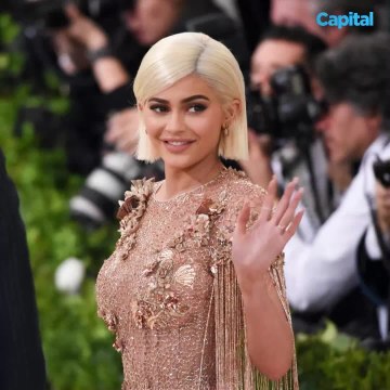 Kylie Jenner devient la milliardaire la plus jeune de l'Histoire