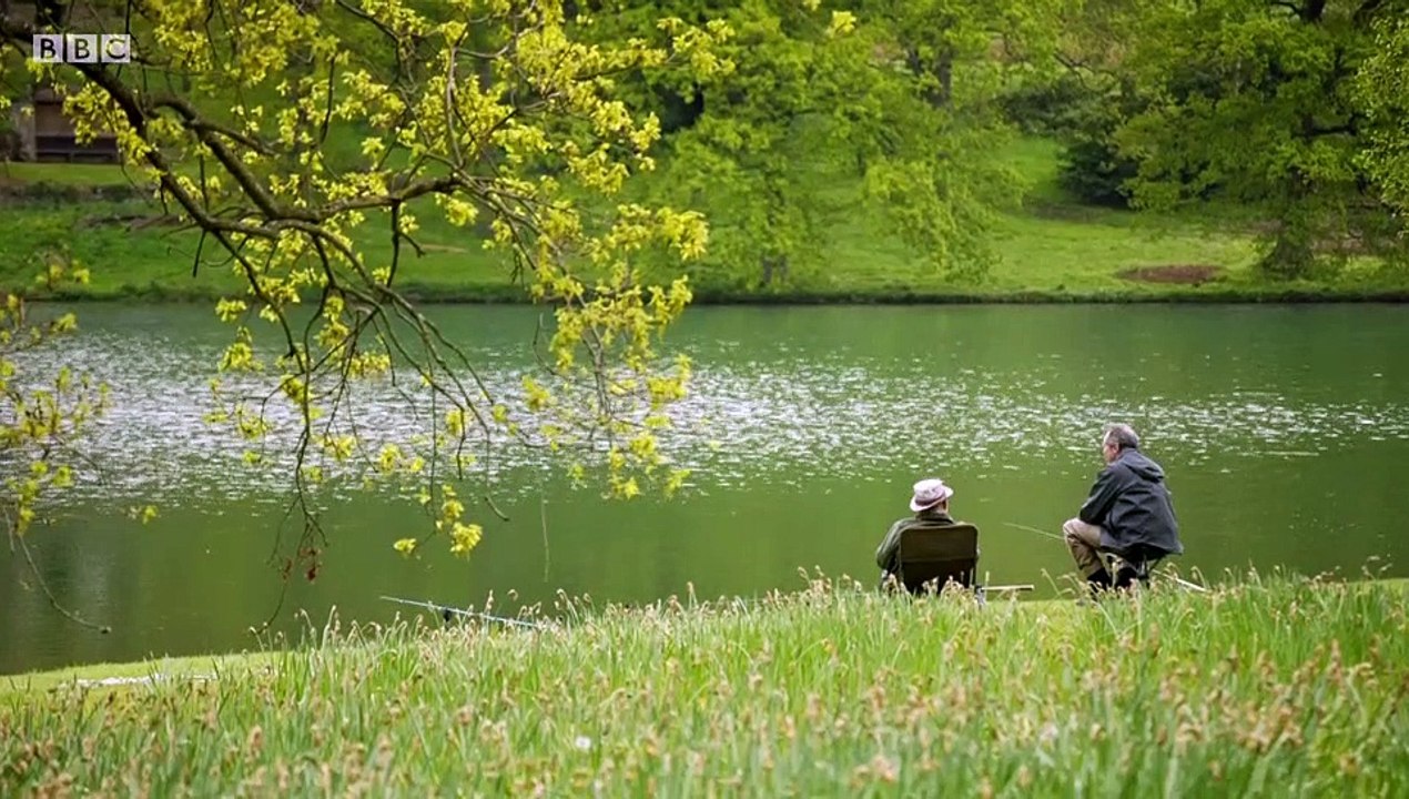 Mortimer & Whitehouse Gone Fishing S04E02 Bream Burghley House Cambridgeshire