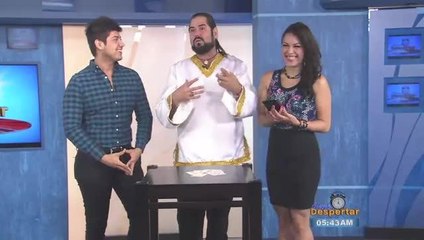 Lectura de Cartas en Vivo con Alonso Alanis