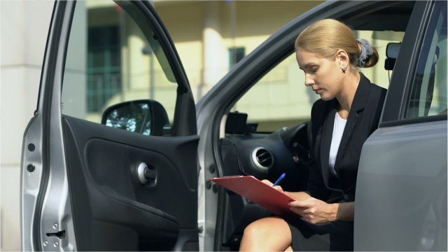 Assurance automobile : les professionnels menacent d'augmenter (encore plus) leurs tarifs en 2019