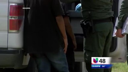 UNI 07-08 IMMIGRANTS ARRESTED