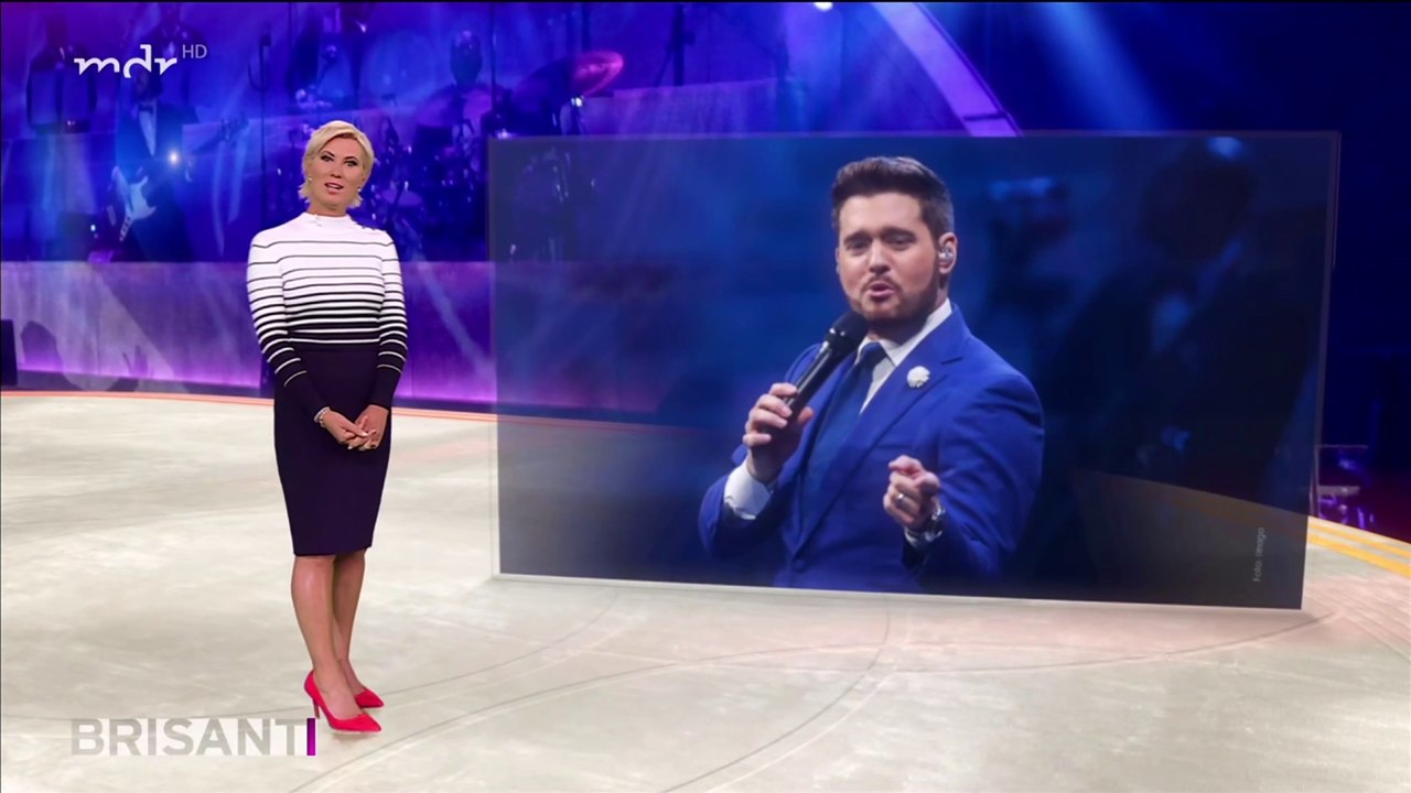 Kamilla Senjo   16.11.2021